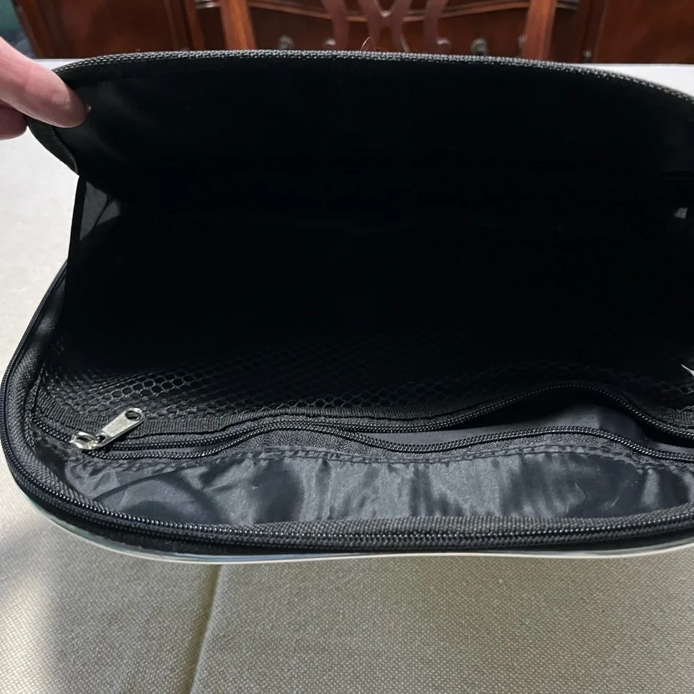 Luca Vergani Lime Green cosmetic travel Bag